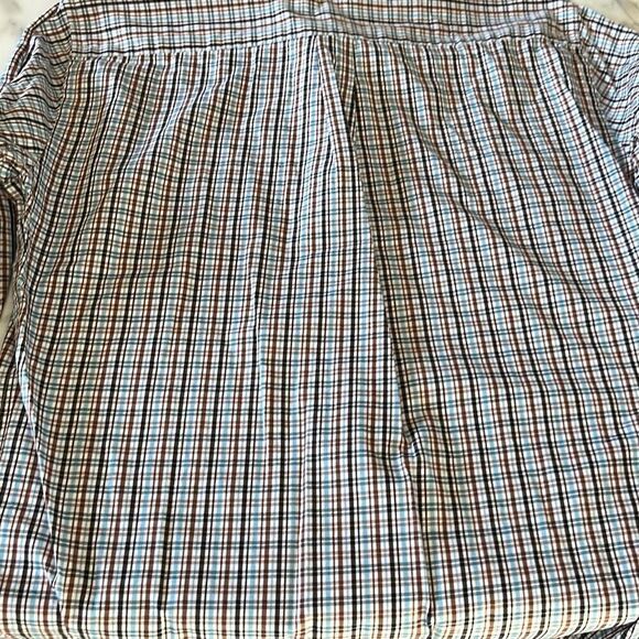 Peter Millar Button Down Sz. M - Picture 4 of 8